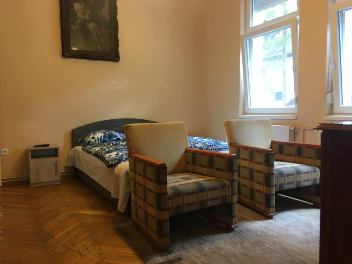 Honved Apartmanhaz Balatonlelle Zewnętrze zdjęcie